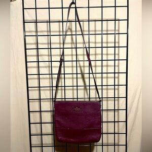 Kate Spade New York Bay Street Cora Crossbody in Burgundy